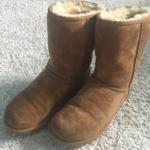 UGG classic short boot
